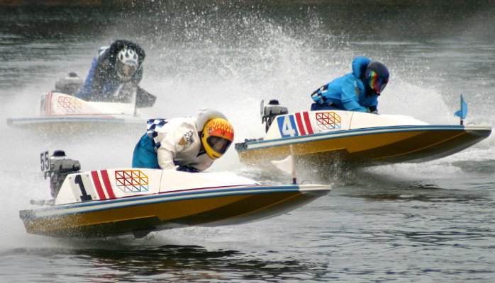 Triton Racing Boats